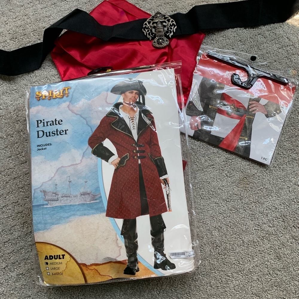 Men’s Pirate Costume